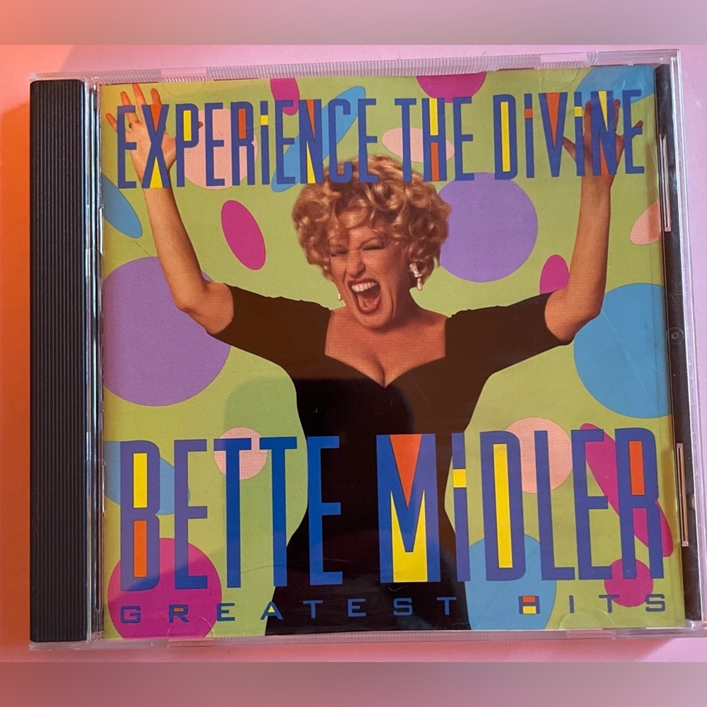 Bette Midler – Experience The Divine (Greatest Hits)